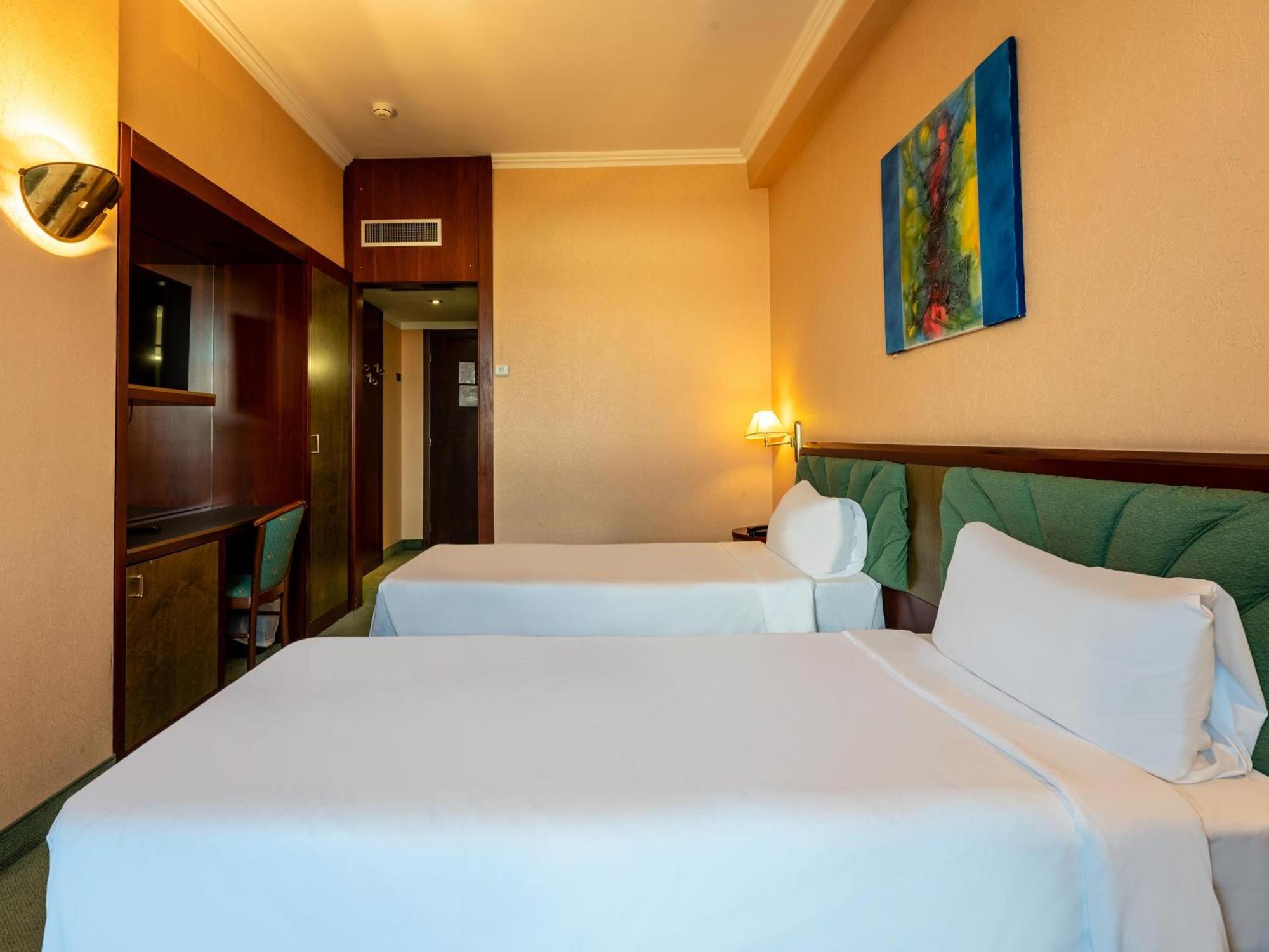 B&B Hotel بورغارّو تورينيسِّ المظهر الخارجي الصورة