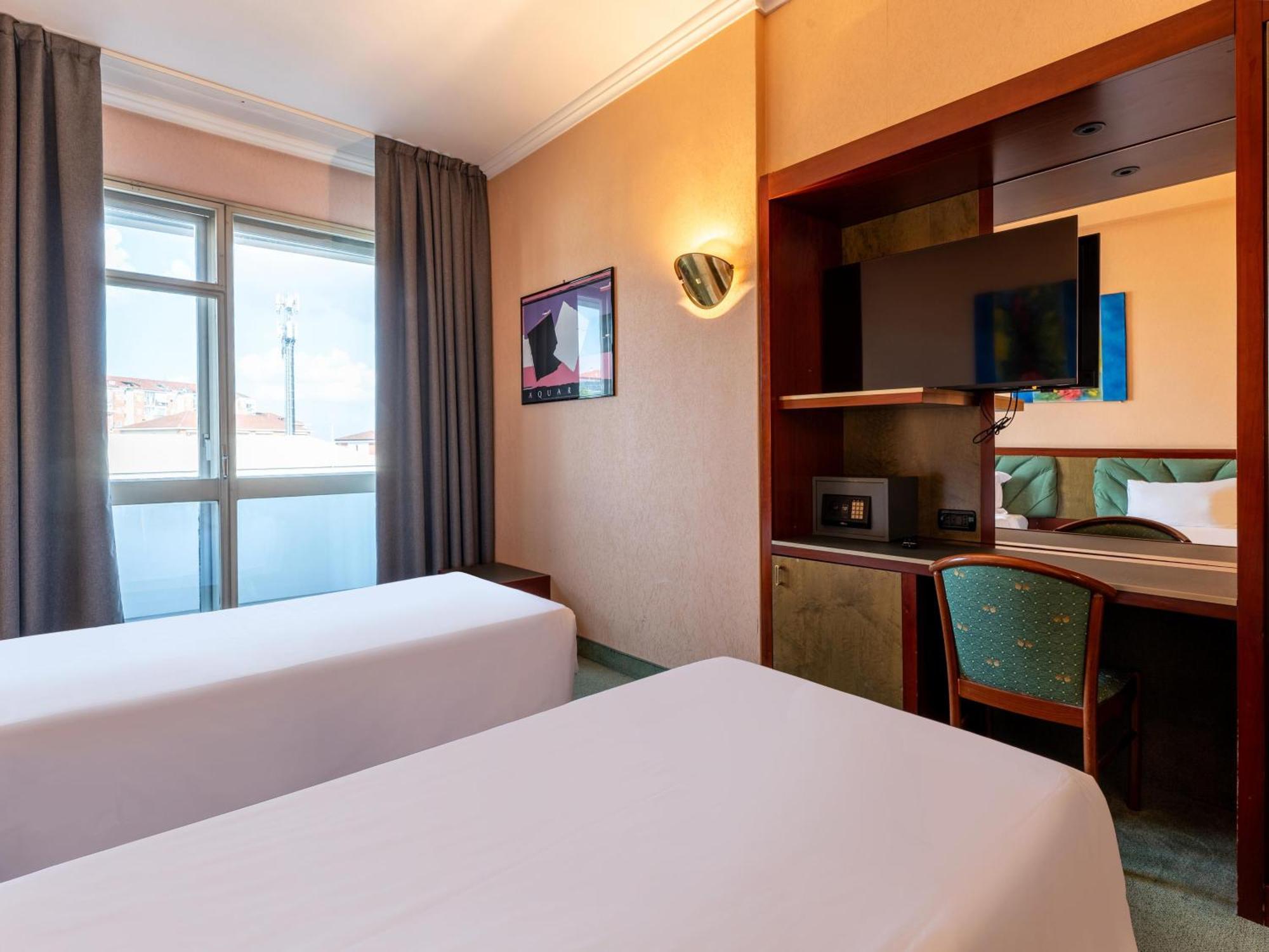 B&B Hotel بورغارّو تورينيسِّ المظهر الخارجي الصورة