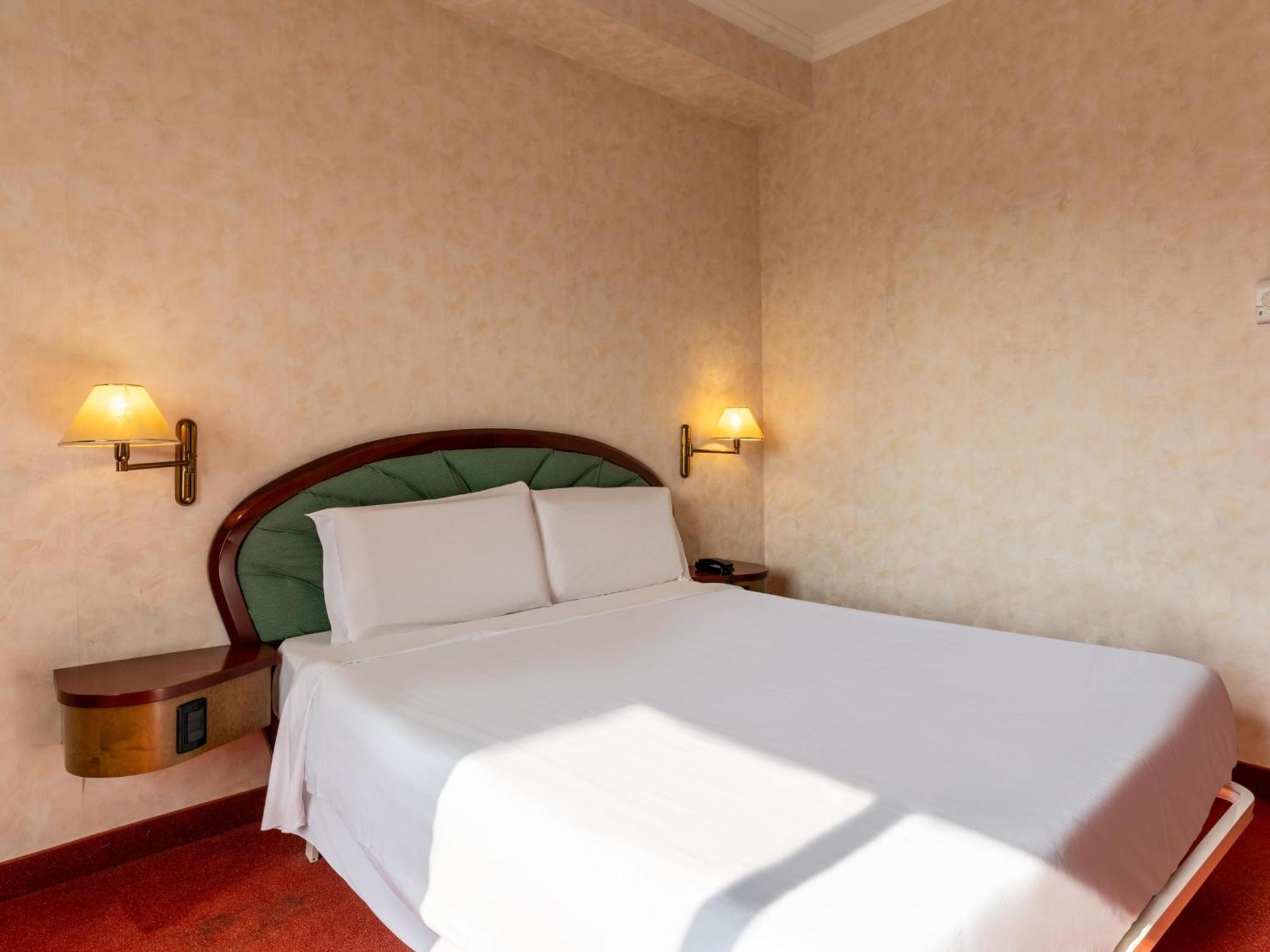 B&B Hotel بورغارّو تورينيسِّ المظهر الخارجي الصورة