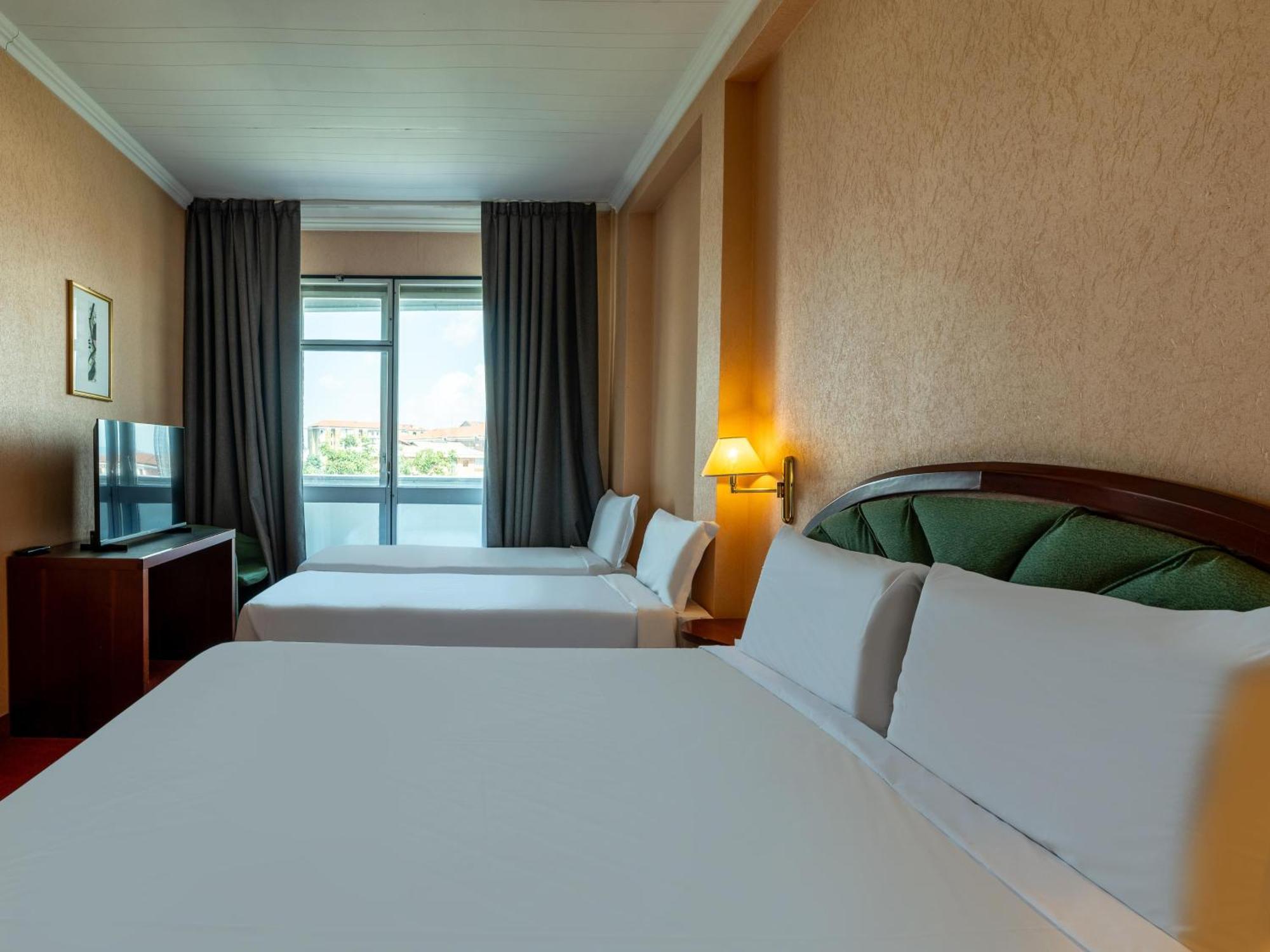 B&B Hotel بورغارّو تورينيسِّ المظهر الخارجي الصورة