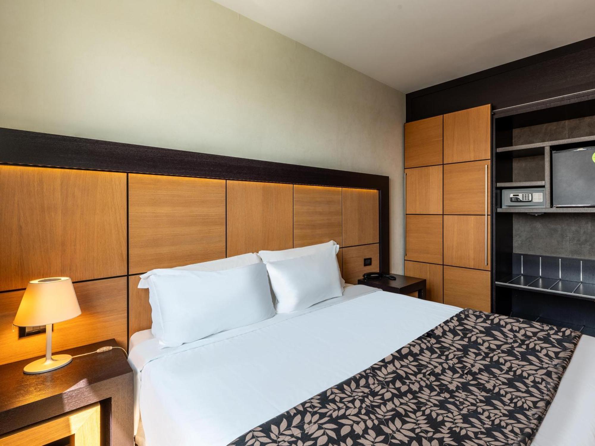 B&B Hotel بورغارّو تورينيسِّ المظهر الخارجي الصورة